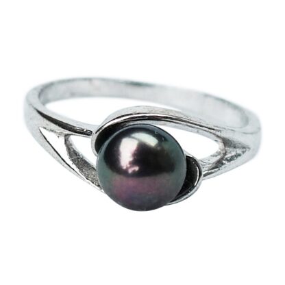 Black Pearl Ring on Silver Band