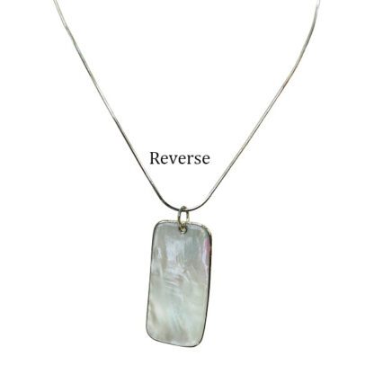 3-Pearl-Mother-of-Pearl-Pendant-Reverse