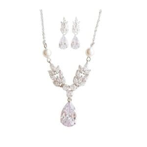 Jewelry set with necklace and earrings.